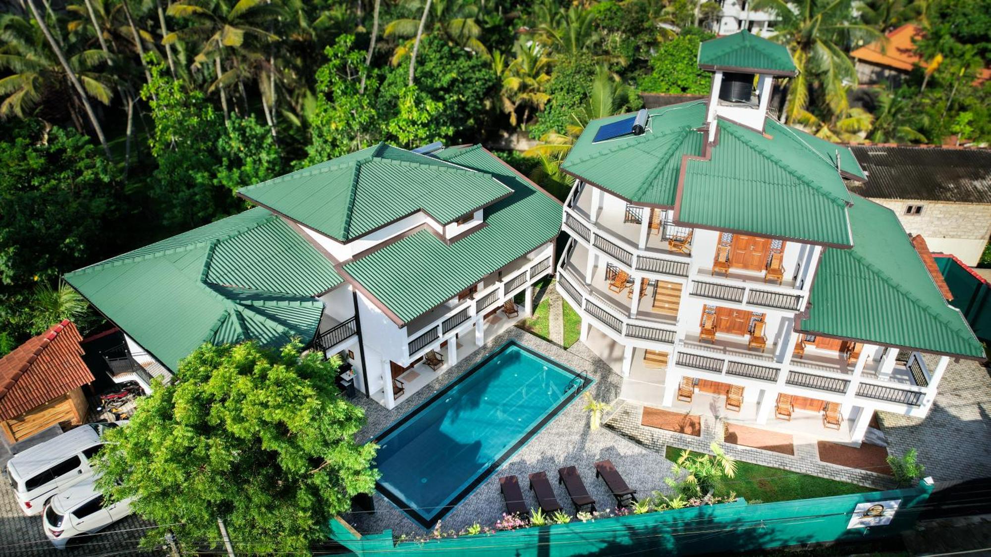 Teya Beach Hotel Ahangama Exteriör bild